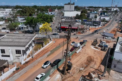 Trecho da Avenida Ceará deve ficar fechado por 5 meses para obras do complexo viário em Rio Branco