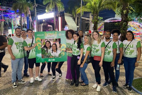 Entrevista com Paula, da Secretaria da Mulher, sobre as prevenções no Carnaval: Garantindo um Carnaval Seguro e Consciente