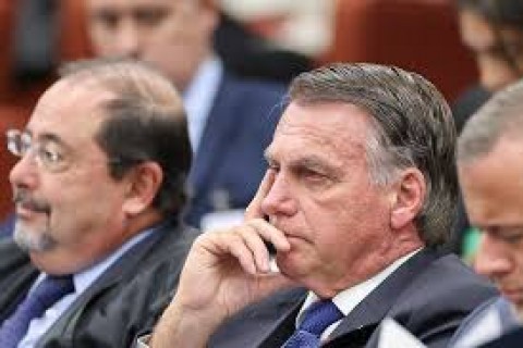 Veja tudo o que aconteceu nas 24h após Bolsonaro virar réu