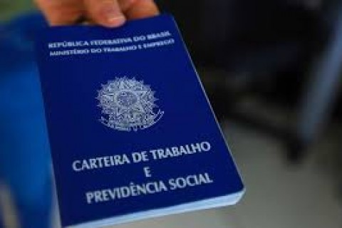 Gerente, repositor e mais: Sine oferta mais de 100 vagas nesta segunda-feira (17) no AC