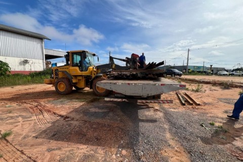 Estado embarca mais insumos para a construção da passarela sobre o Rio Amônia